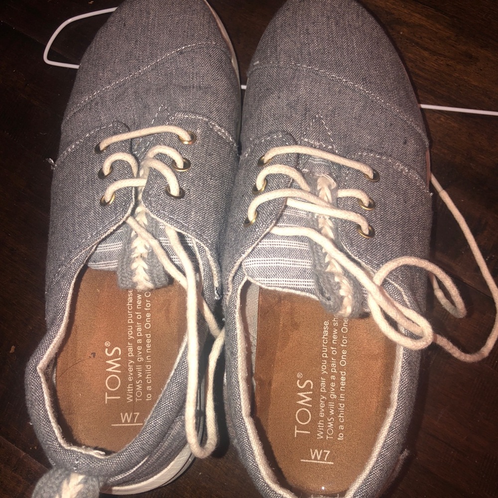 TOMS Women shoes